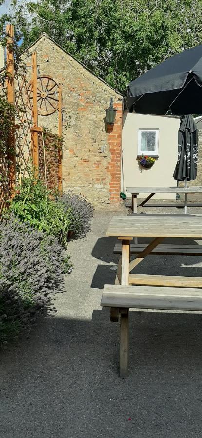 The Swan Hotel Eynsham Εξωτερικό φωτογραφία